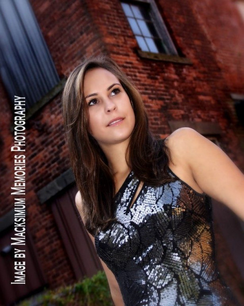 Visit Macksimum Memories Photography Studio